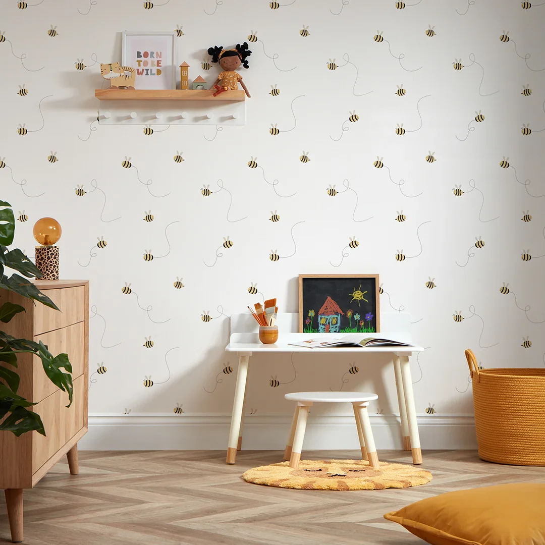 Buzzy Bees Wallpaper White - Image 2