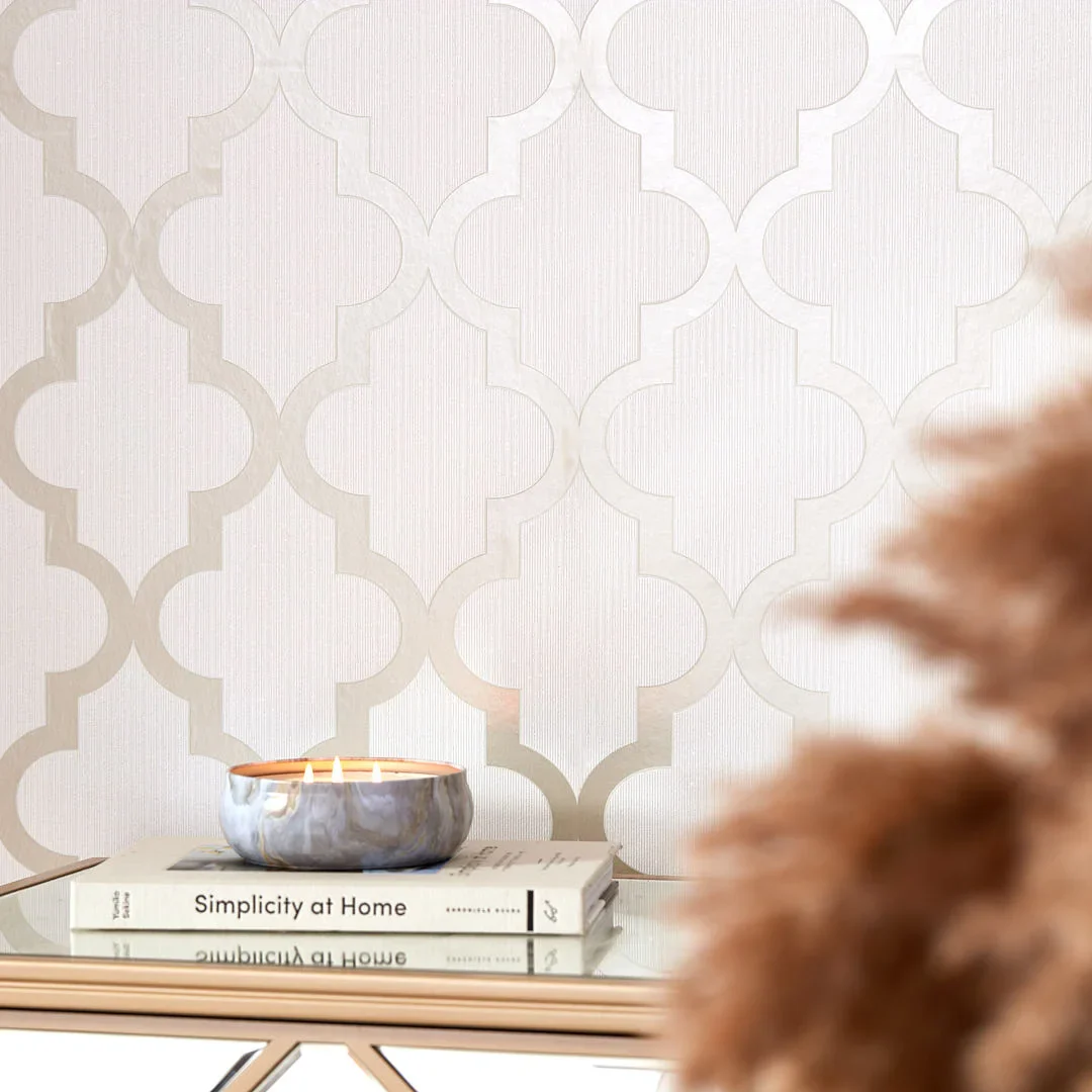 Camden Trellis Wallpaper in Neutral and Gold - Image 3