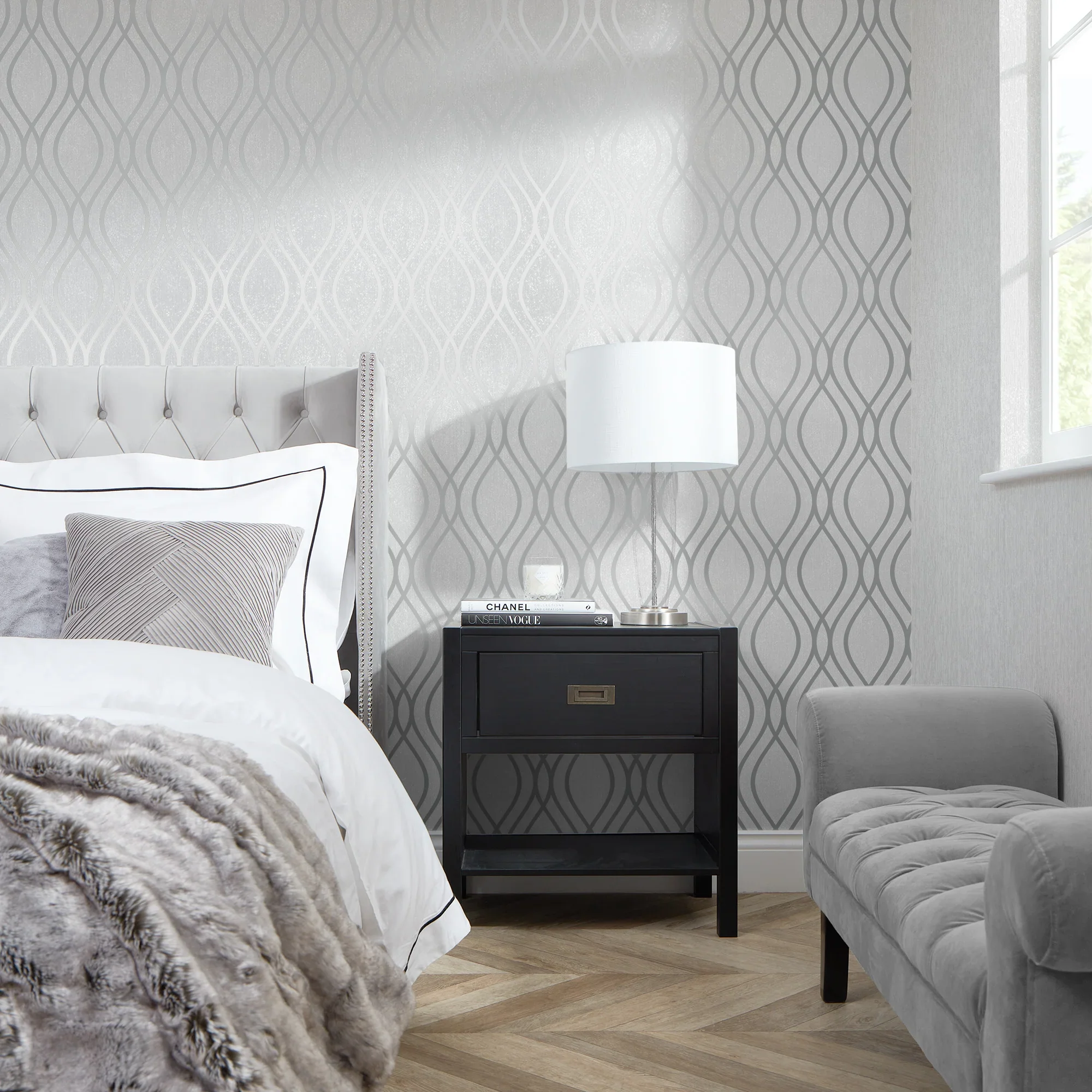 Camden Wave Wallpaper in Soft Grey and Silver - Image 2
