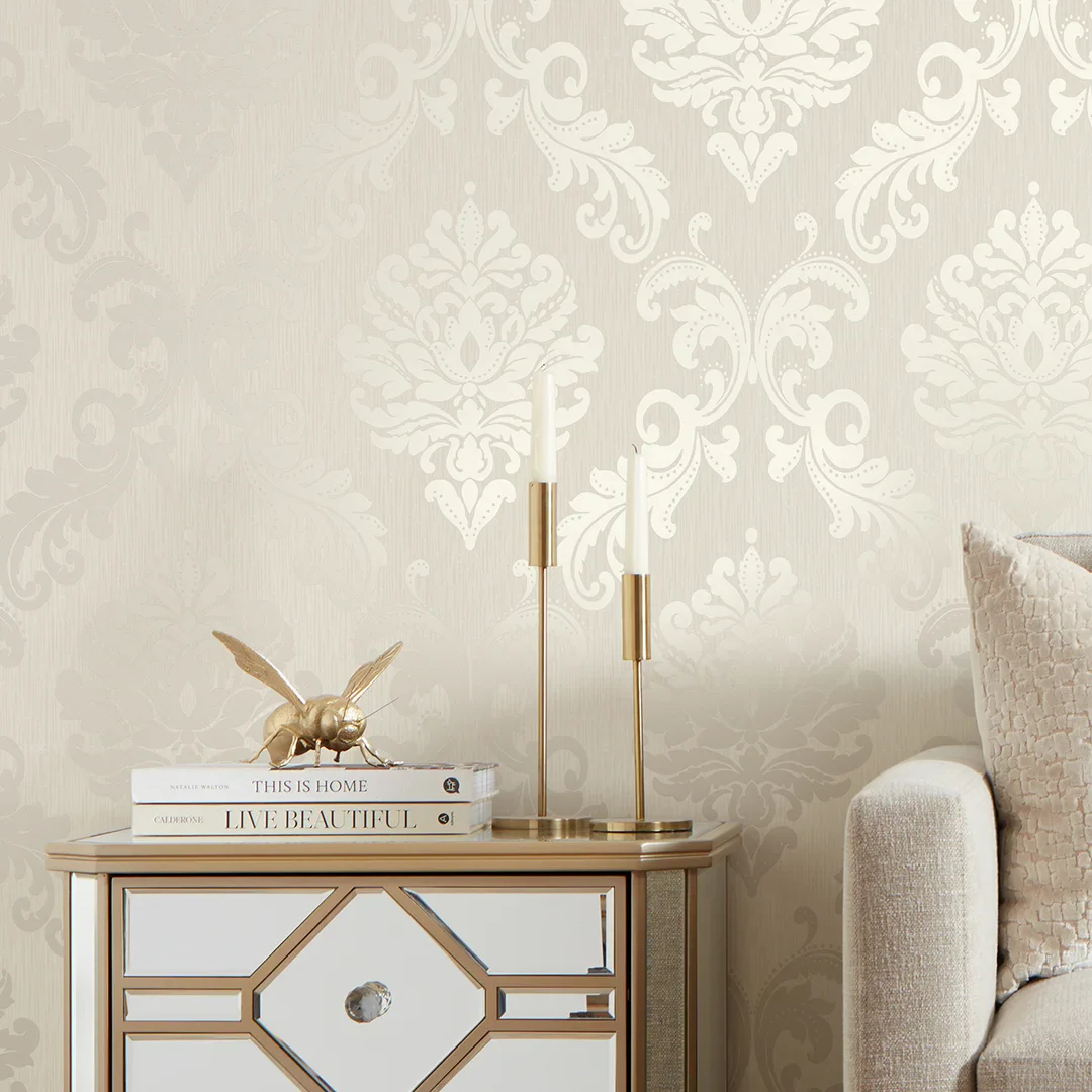 Chelsea Glitter Damask Wallpaper in White and Silver - Image 3
