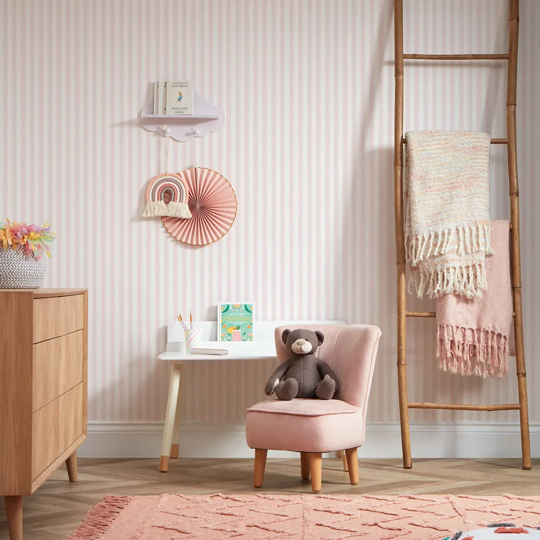 Classic Stripe Wallpaper in Pastel Pink - Image 2