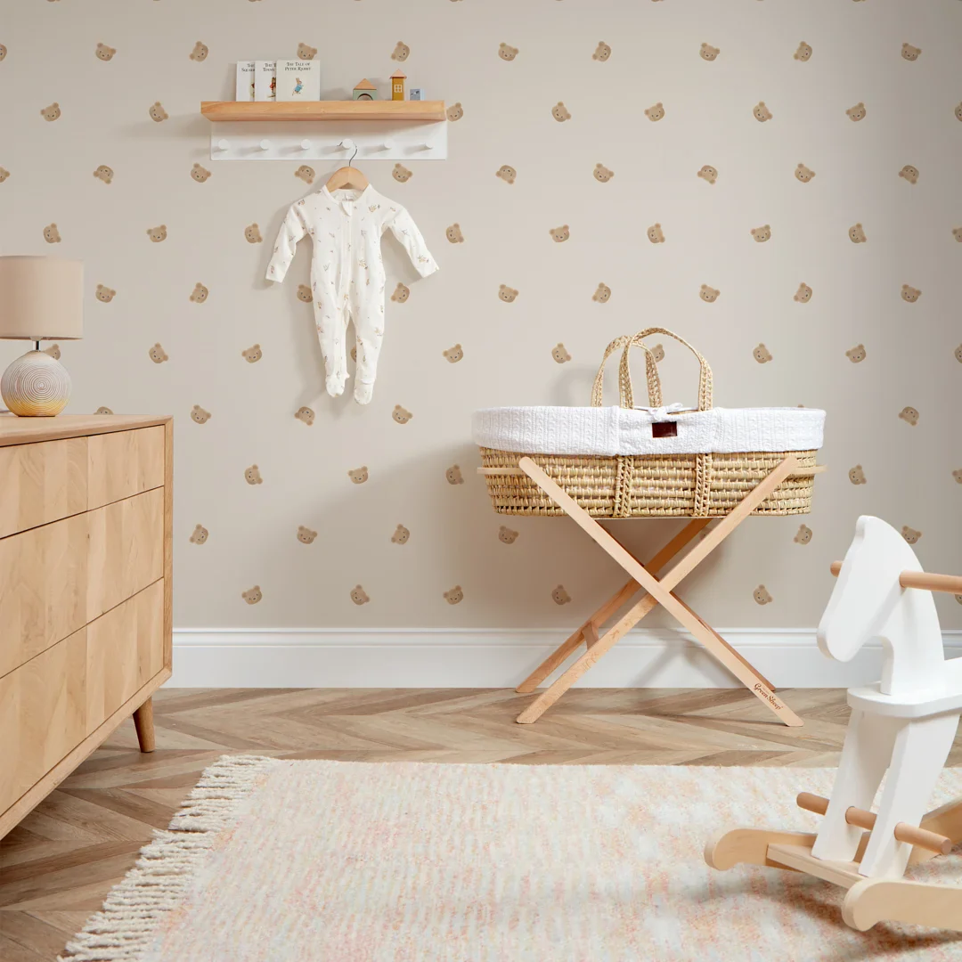 Cozy Bear Wallpaper in Stone - Image 3