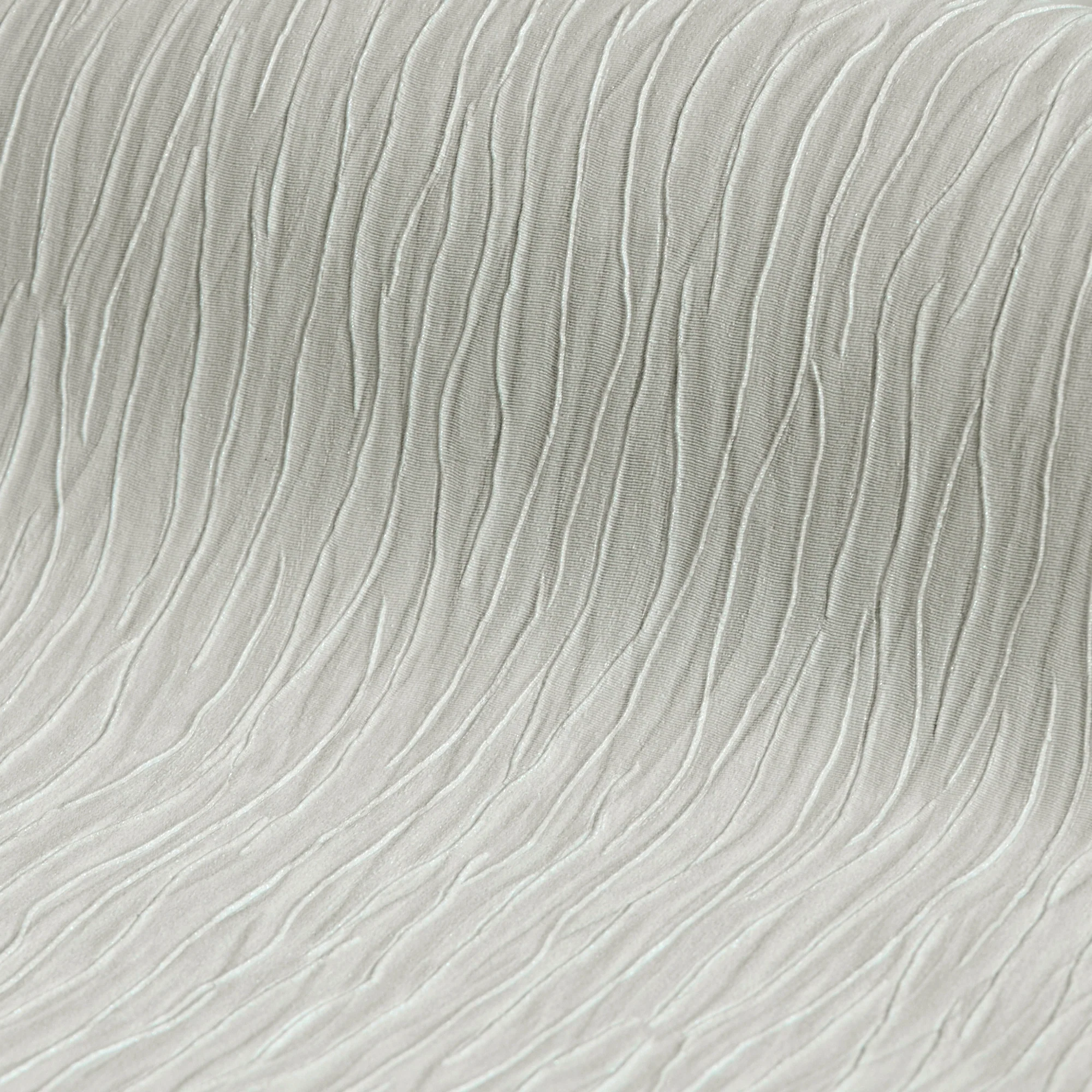 Crushed Silk Wallpaper in Light Grey - Image 5