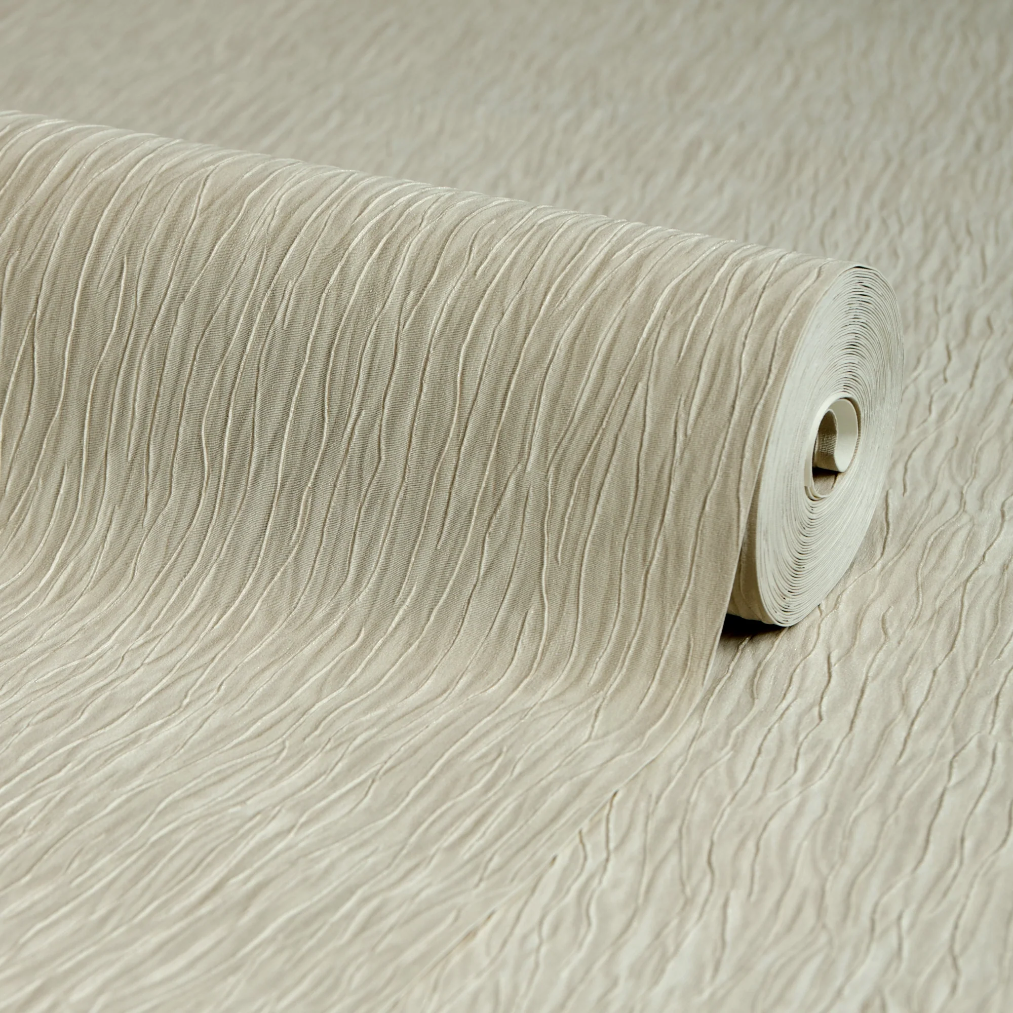Crushed Silk Wallpaper in Natural - Image 4