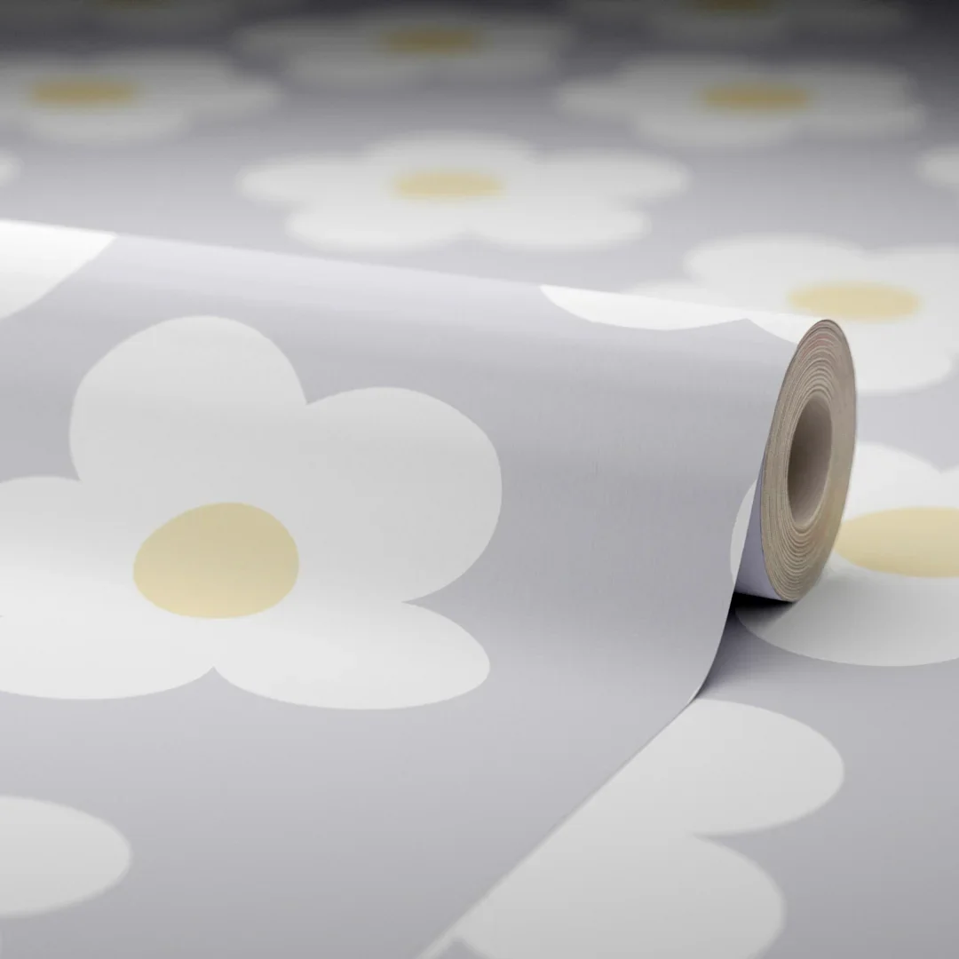 Ditsy Daisy Wallpaper in Lavender - Image 4