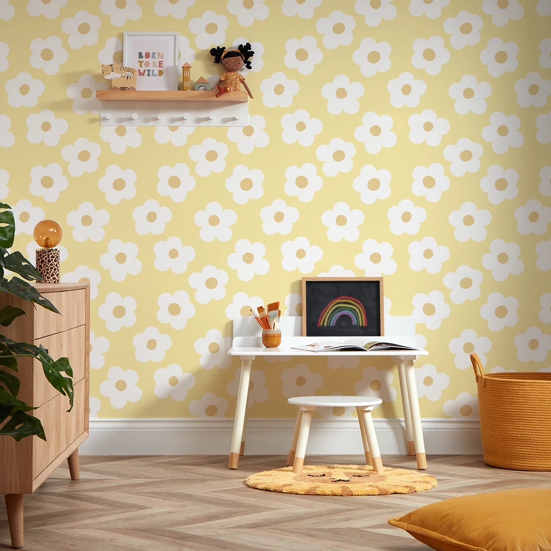 Ditsy Daisy Wallpaper in Lemon Yellow - Image 2