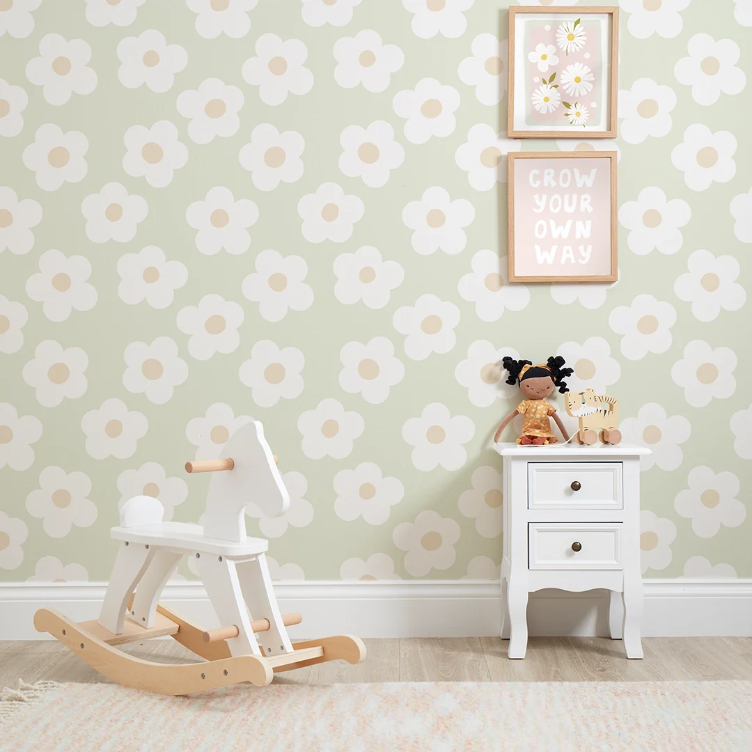 Ditsy Daisy Wallpaper in Soft Green - Image 2