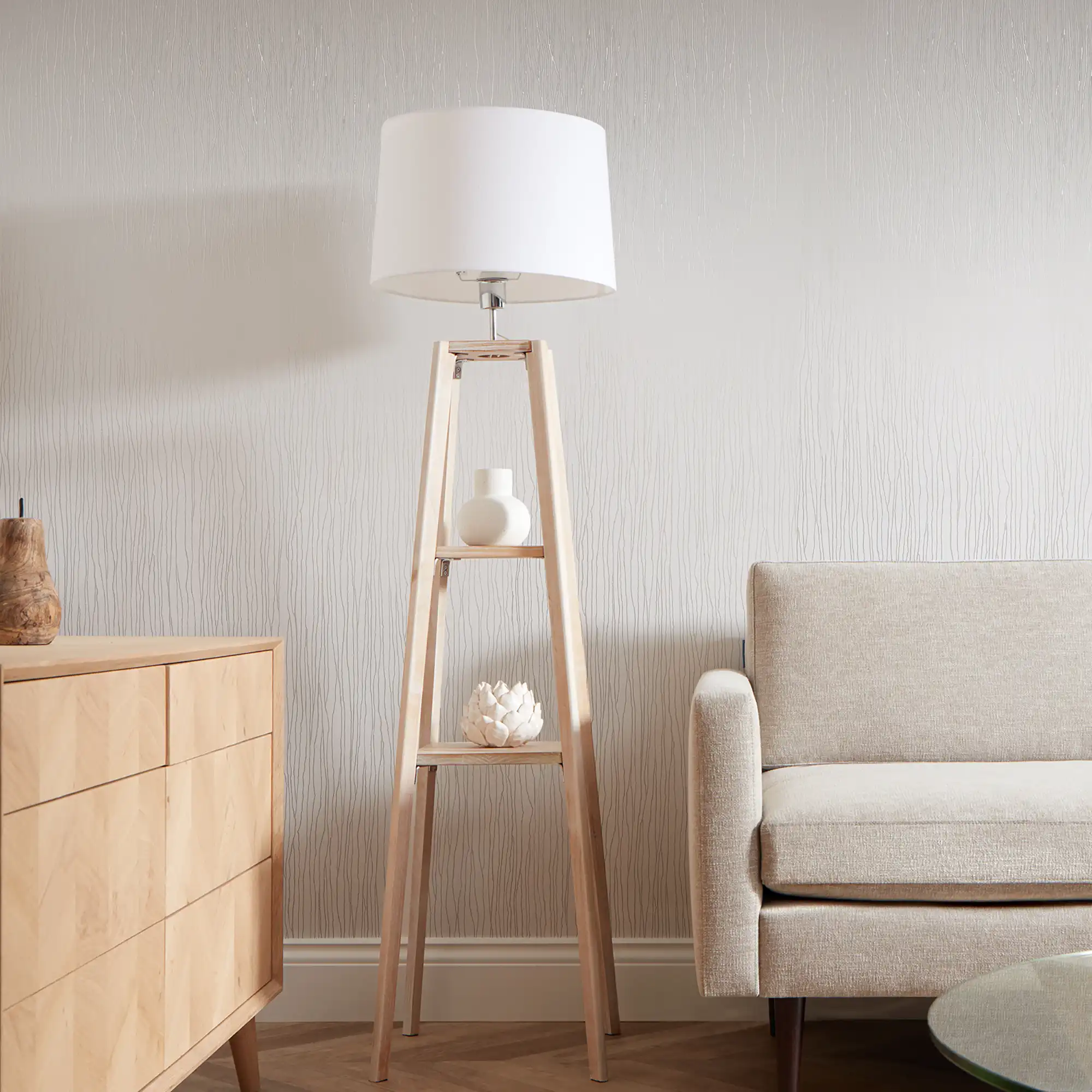 Elena Wallpaper in Ivory with Gold Metallic - Image 3