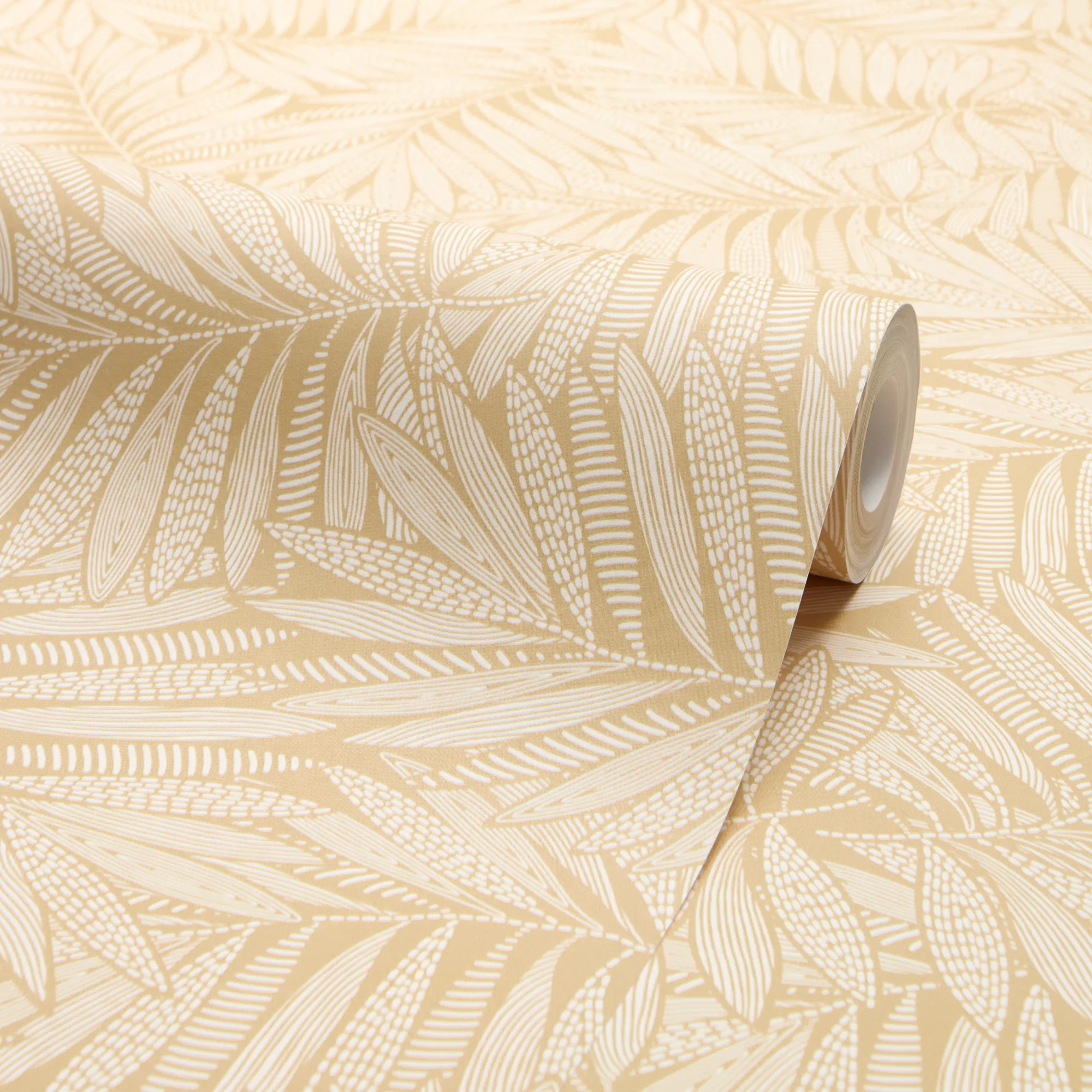 Fern Leaf Wallpaper in Caramel Latte - Image 4