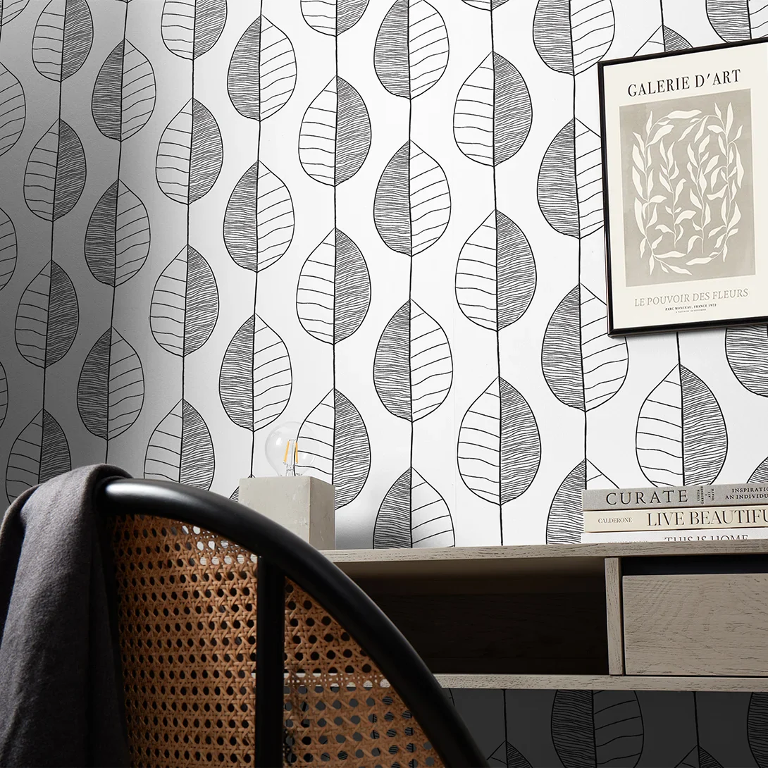 Fika Leaf Wallpaper in Black and White - Image 3
