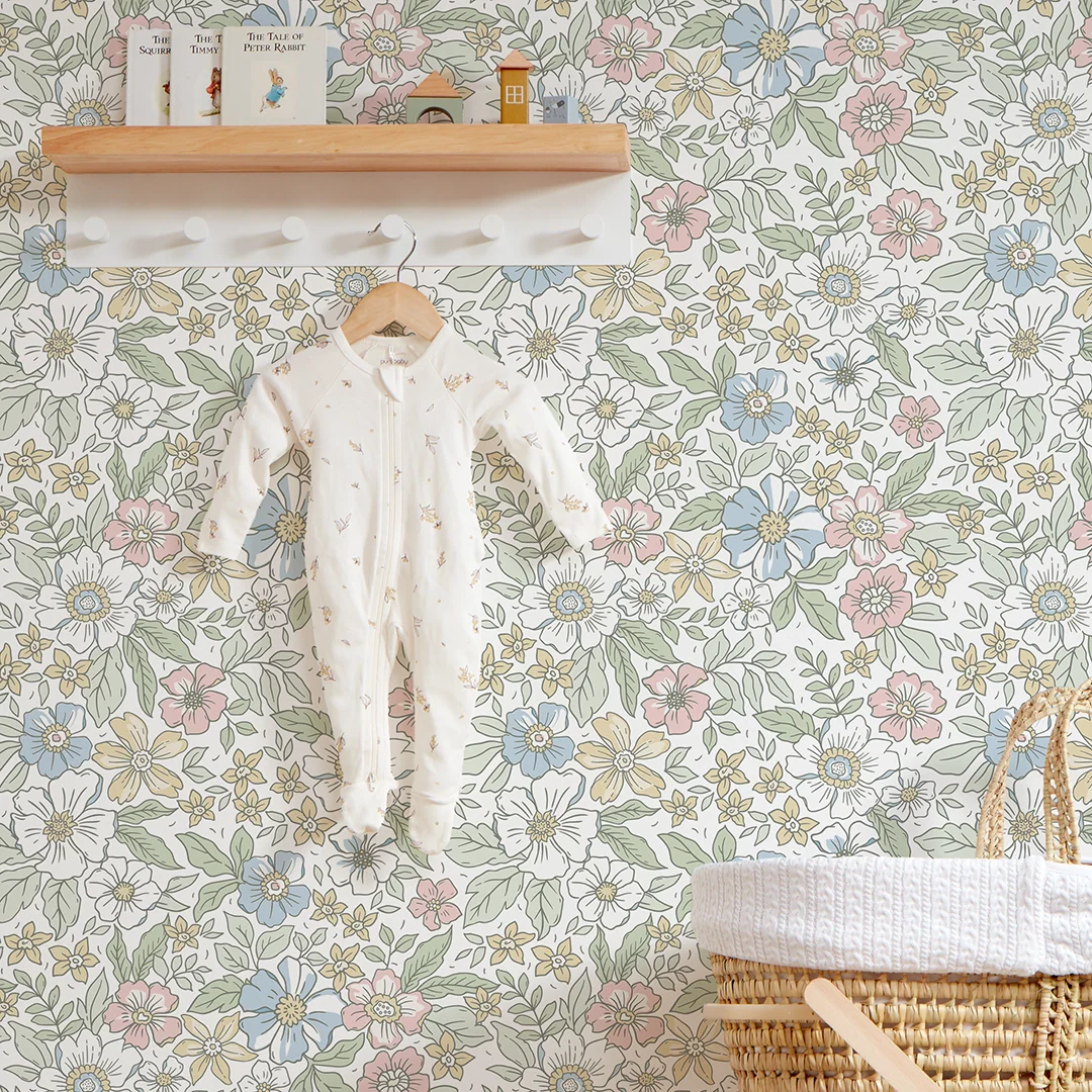 Gorgeous Gardenia Wallpaper in Soft Pastels - Image 3
