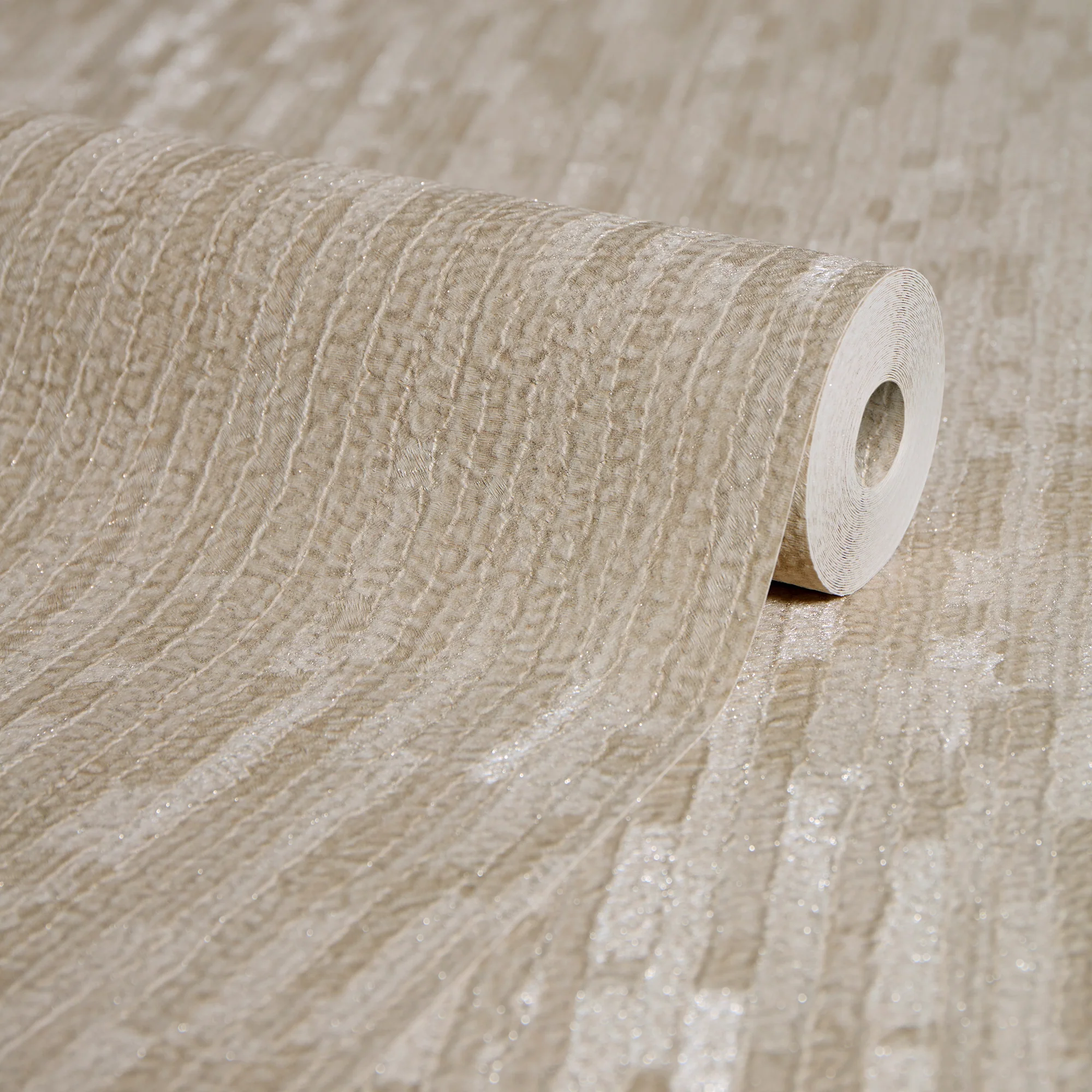 Haptic Metallic Wallpaper in Cream - Image 4