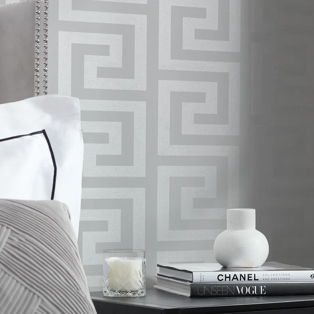 London Greek Key Wallpaper in Silver - Image 3