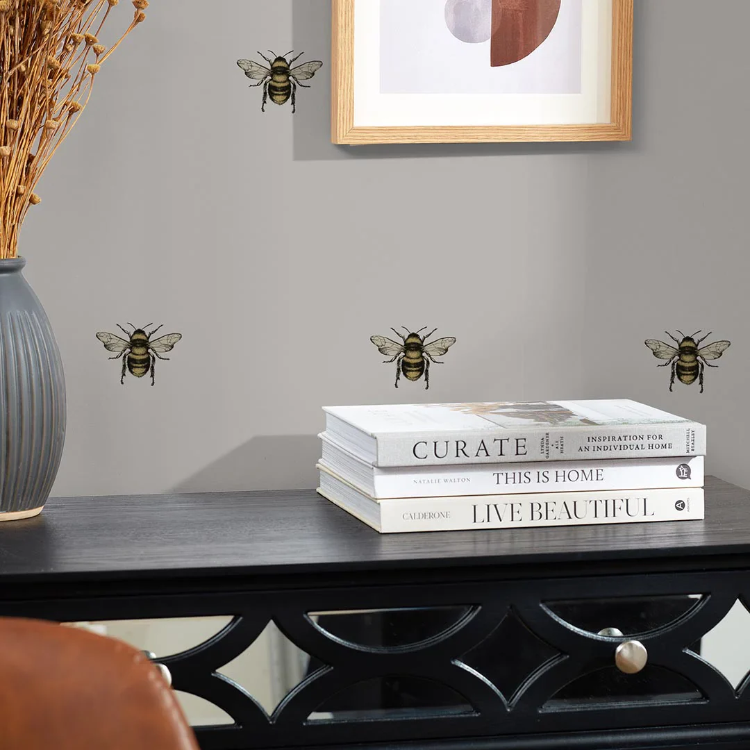 Luxe Bee Wallpaper in Grey - Image 3