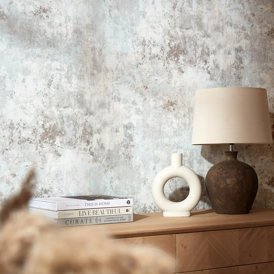 Madison Avenue Wallpaper in Light Grey - Image 3