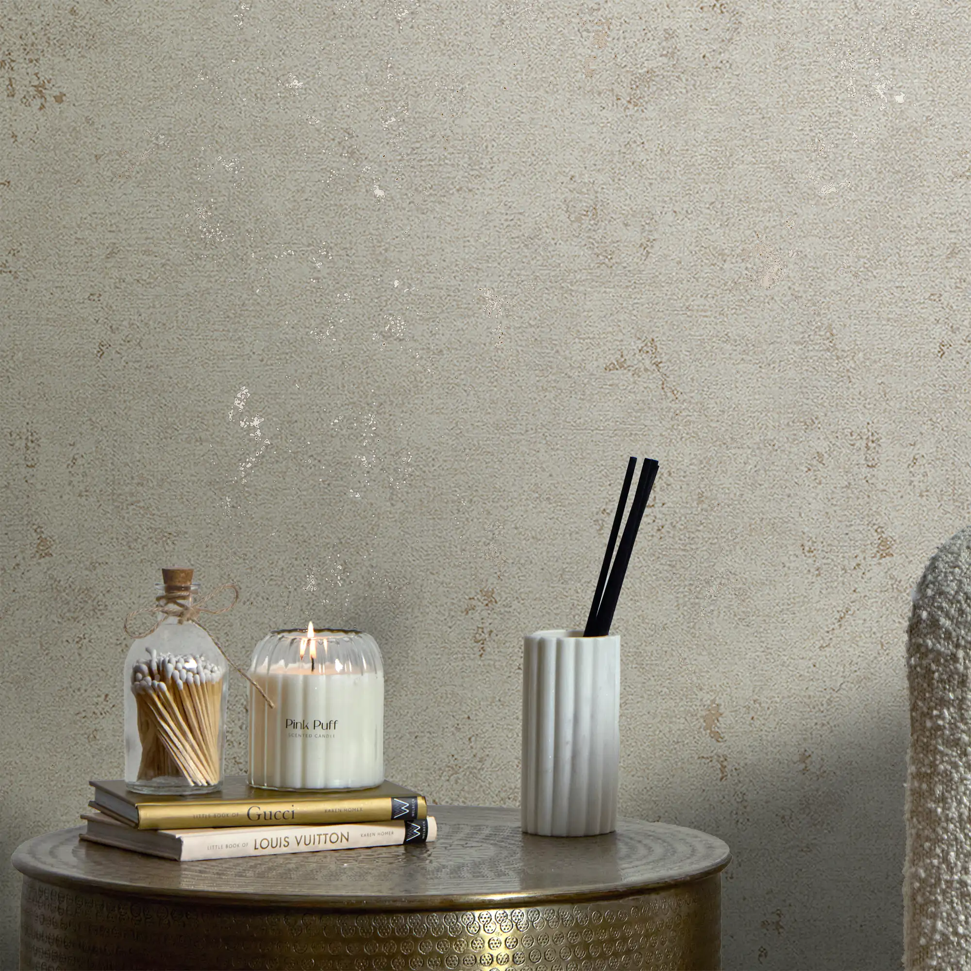 Malmo Wallpaper in Cream with Gold Metallic - Image 3
