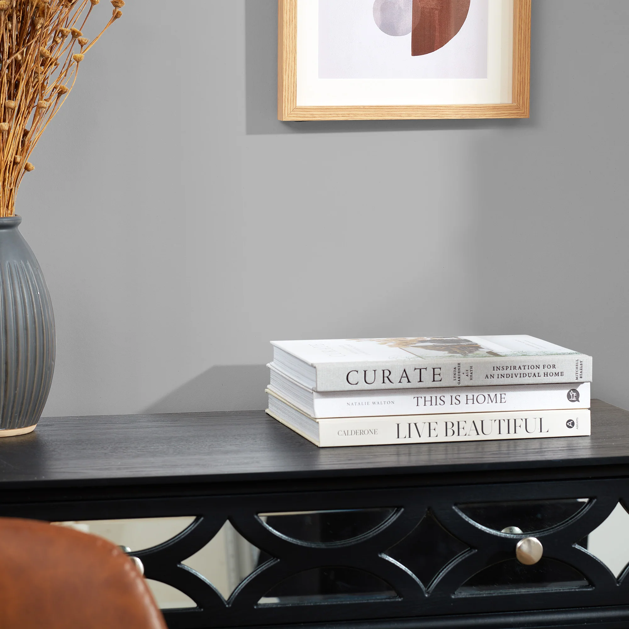 Manhattan Grey Matt Emulsion Paint - 2.5L - Image 3