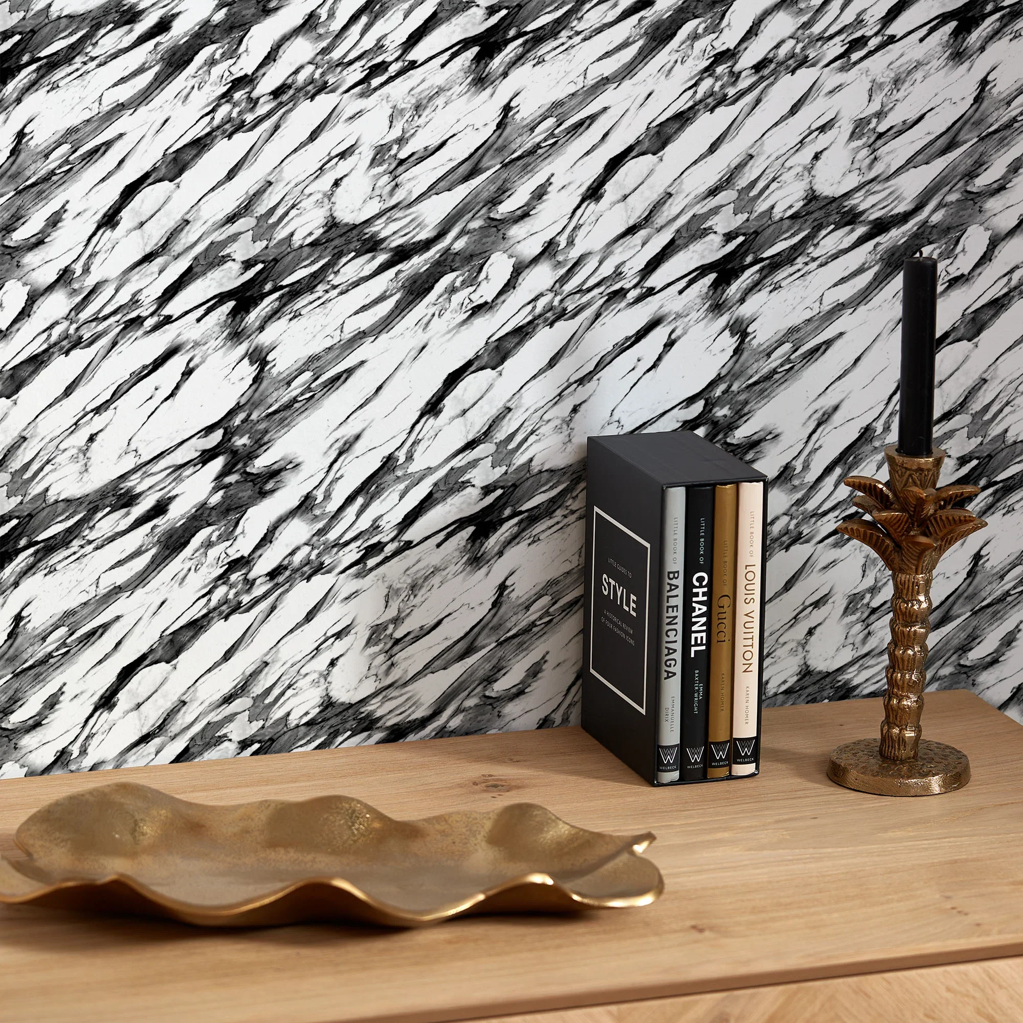 Modern Marble Wallpaper in Black and White - Image 3