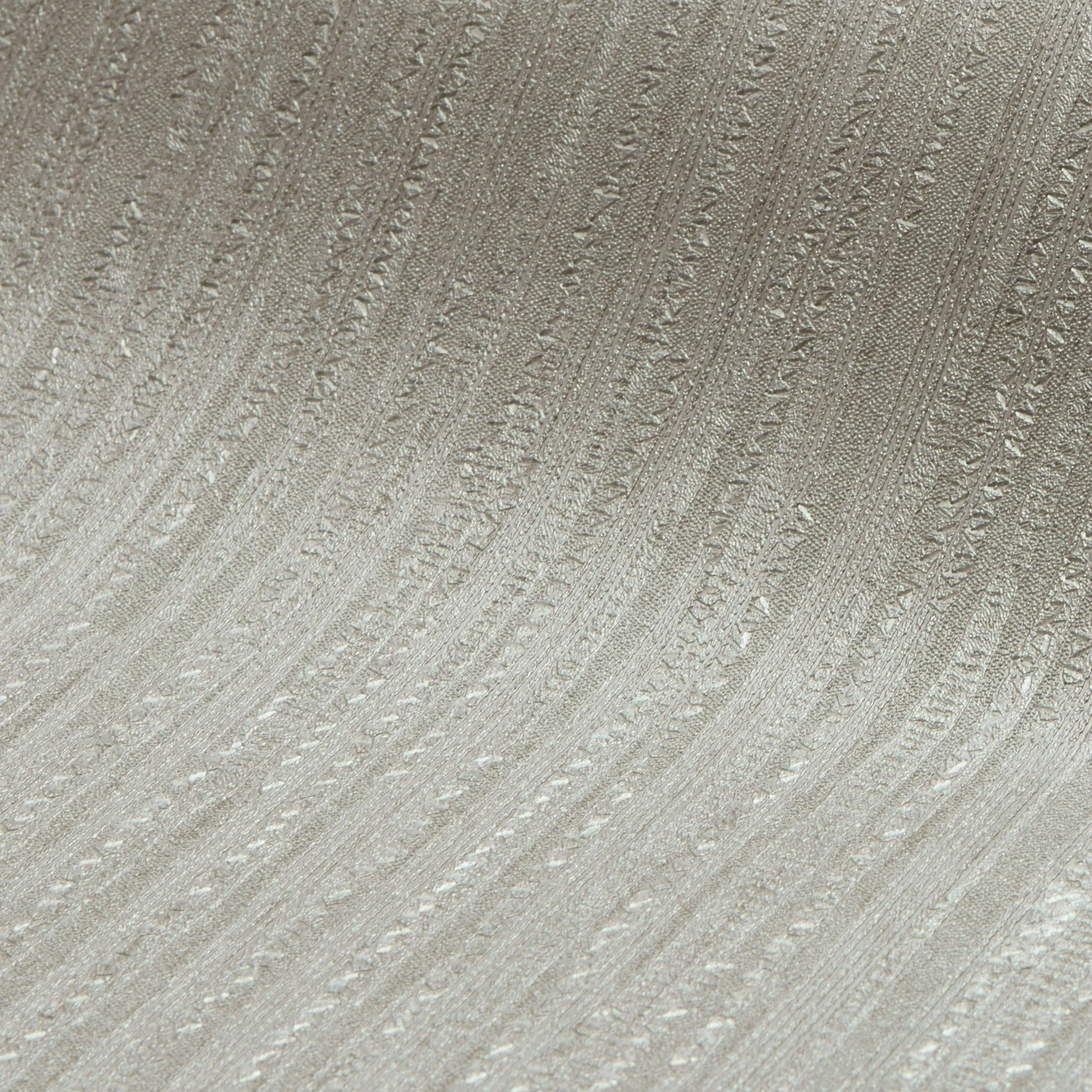 Nema Wallpaper in Light Grey - Image 3