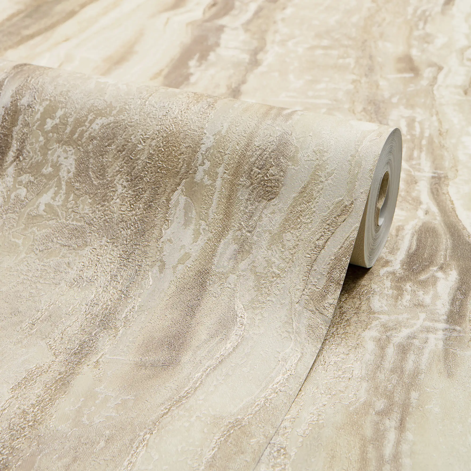Oslo Wallpaper in Latte and Beige with Silver Metallic - Image 4