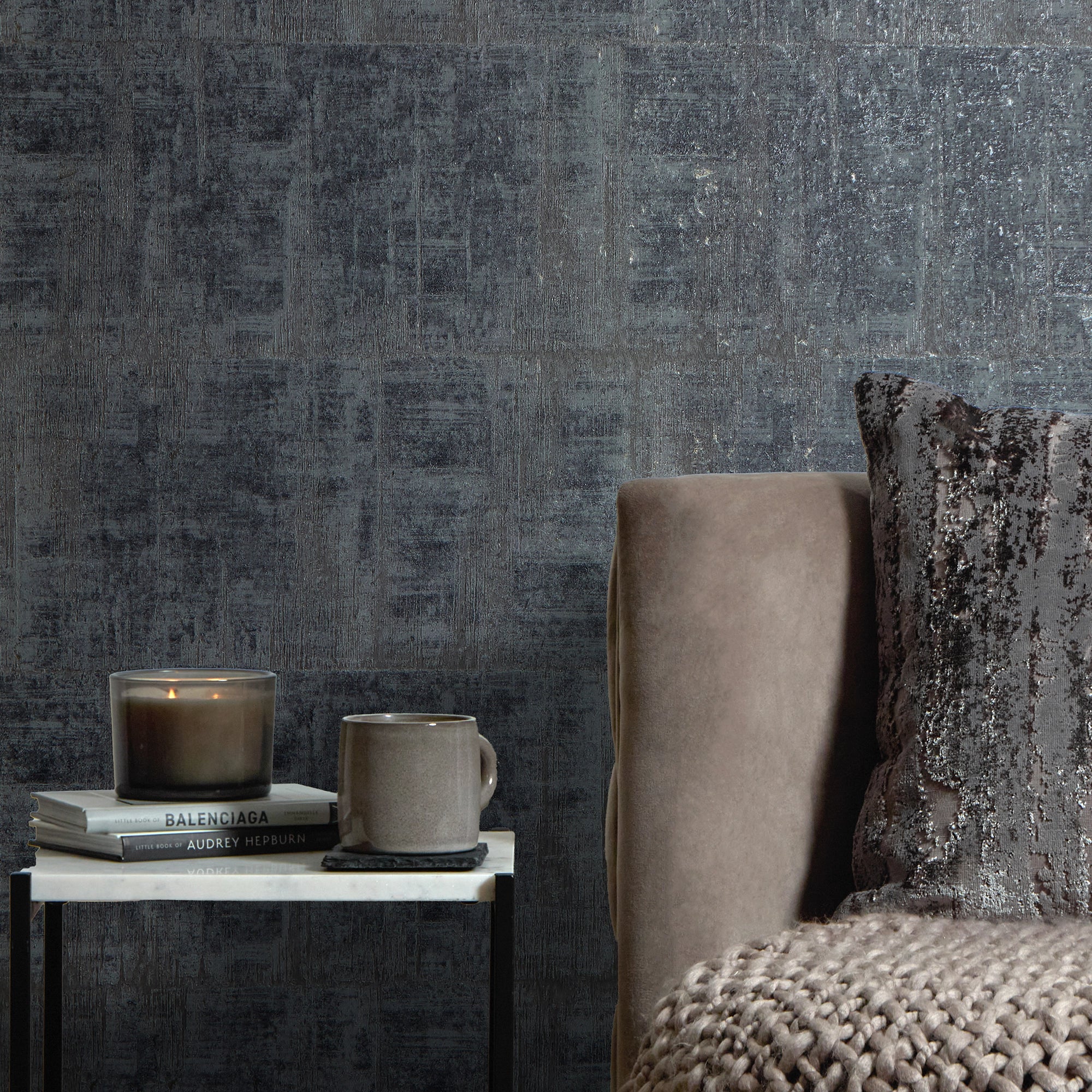 Palermo Wallpaper in Gold Metallic on Bluey Grey - Image 4