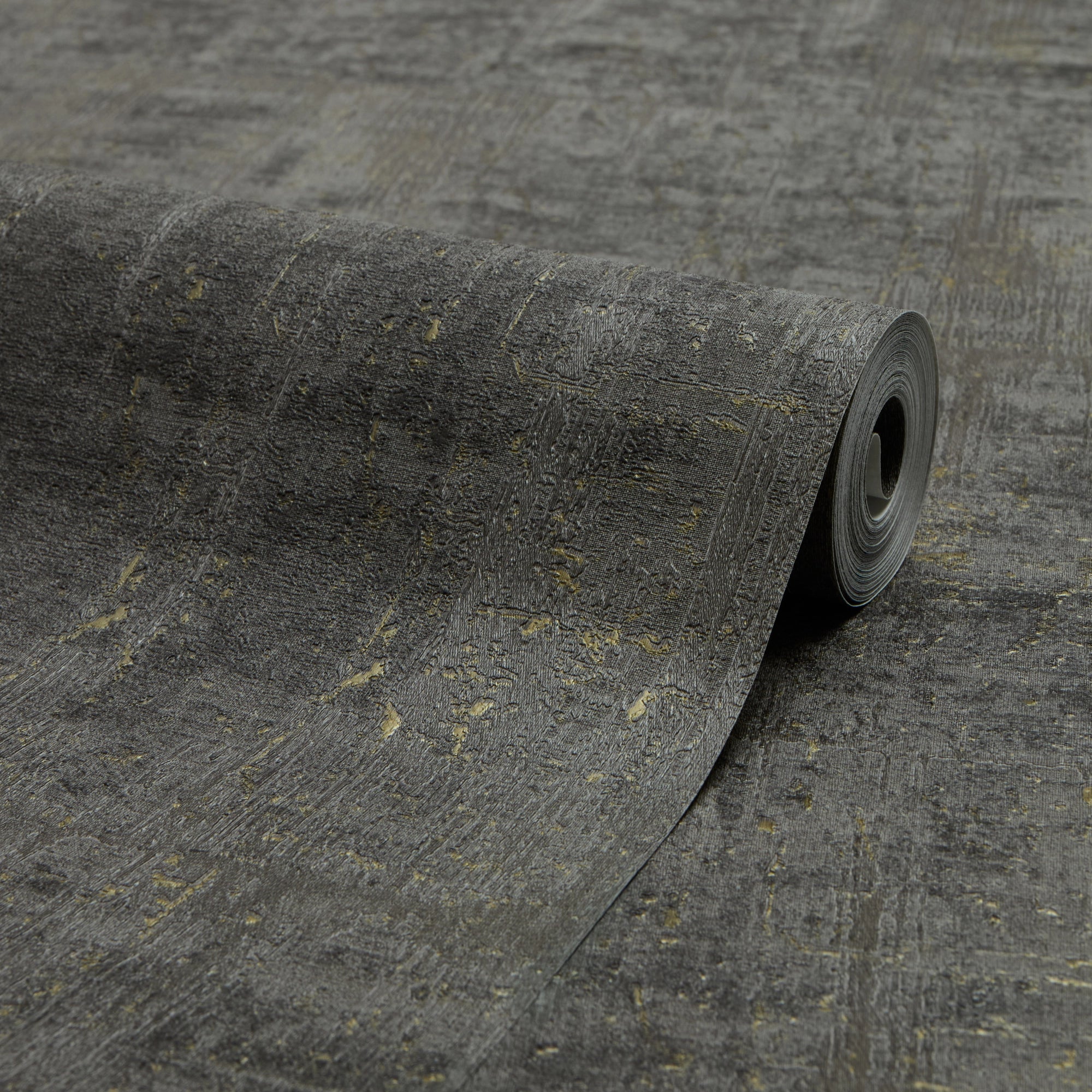 Palermo Wallpaper in Gold Metallic on Graphite - Image 2