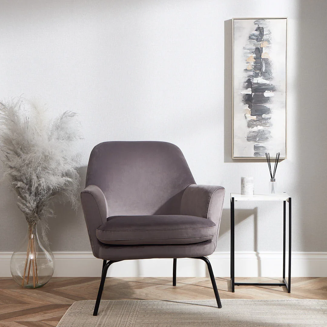 Raze Metallic Wallpaper in Silver - Image 2