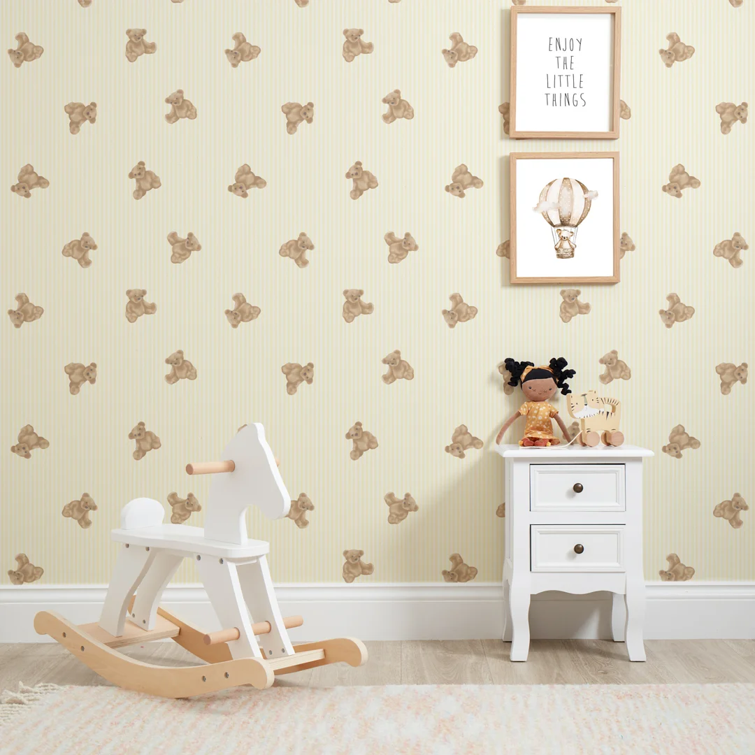 The Bear Wallpaper in Lemon Yellow - Image 3