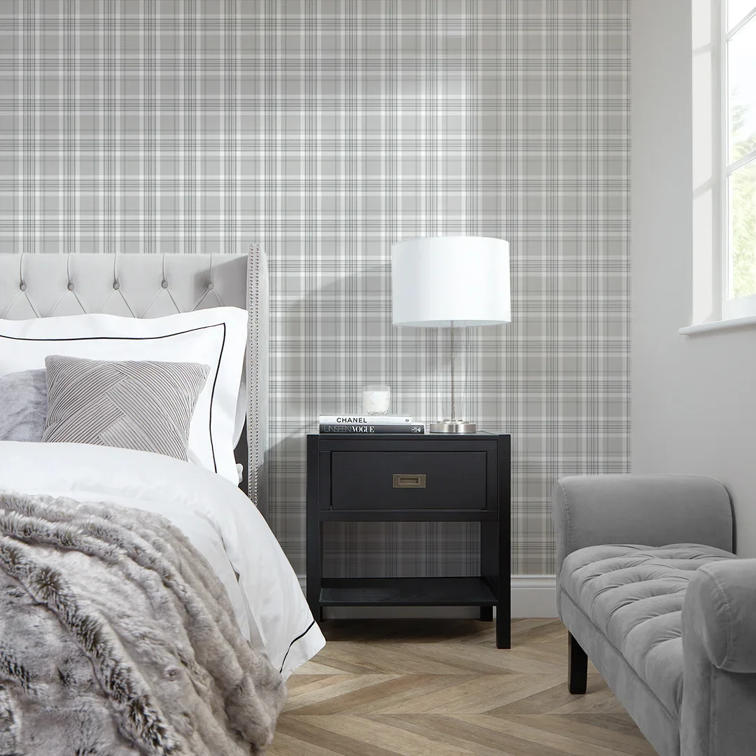 Traditional Check Wallpaper in Grey - Image 2