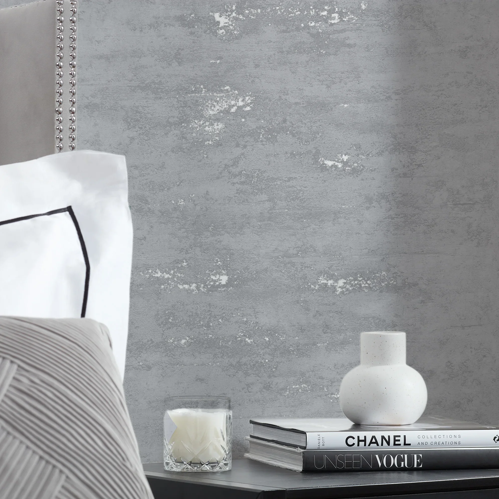 Venice Industrial Metallic Wallpaper in Grey and Silver - Image 3