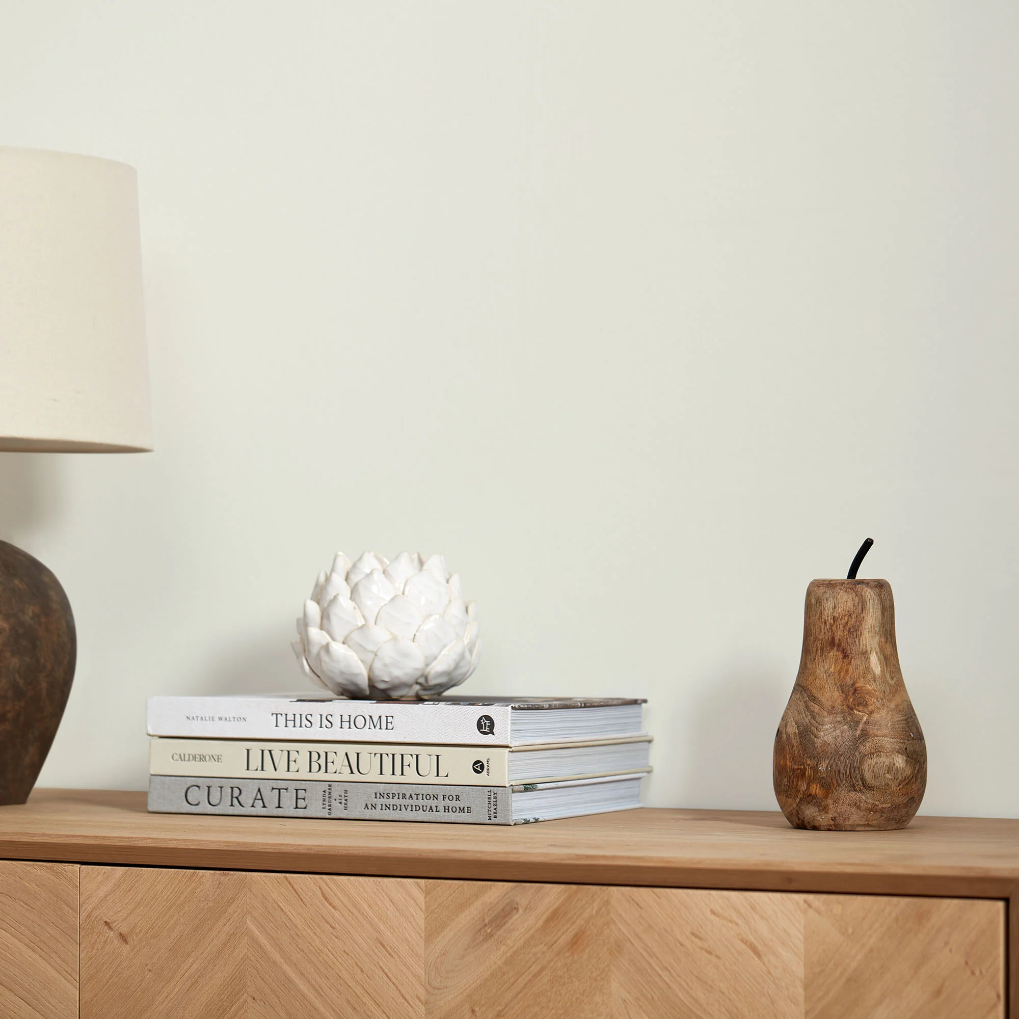 White Blossom Walls & Ceilings Matt Paint - 2.5L - Image 3